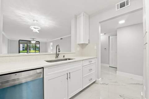 15324 Lakes Of Delray Boulevard #105, Delray Beach FL - photo 13 of 85
