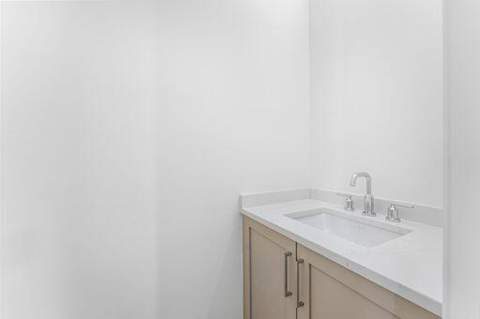 184 Lake Drive #4102, Palm Beach Shores FL - photo 22 of 68
