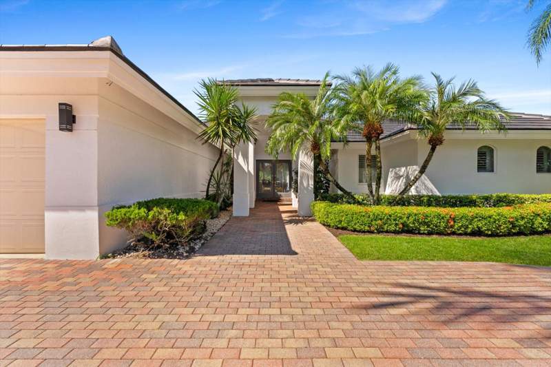 5 bedroom Single Family Residence at 4475 Woodfield Boulevard, Woodfield Hunt Club, Boca Raton — photo 5