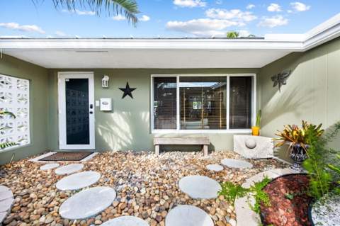 1611 SW 3rd Avenue, Pompano Beach FL - photo 10 of 28