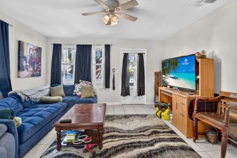 1340 Longwood Street, West Palm Beach FL - photo 9 of 22
