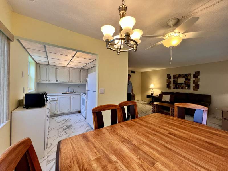 2 bedroom Condominium at 14 Bedford A #14, Bedford Condo, West Palm Beach — photo 5
