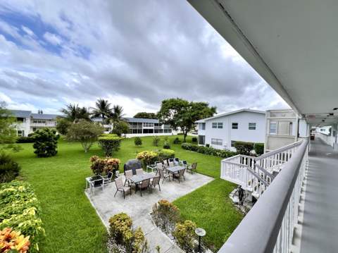 14 Bedford A #14, West Palm Beach FL - photo 11 of 17