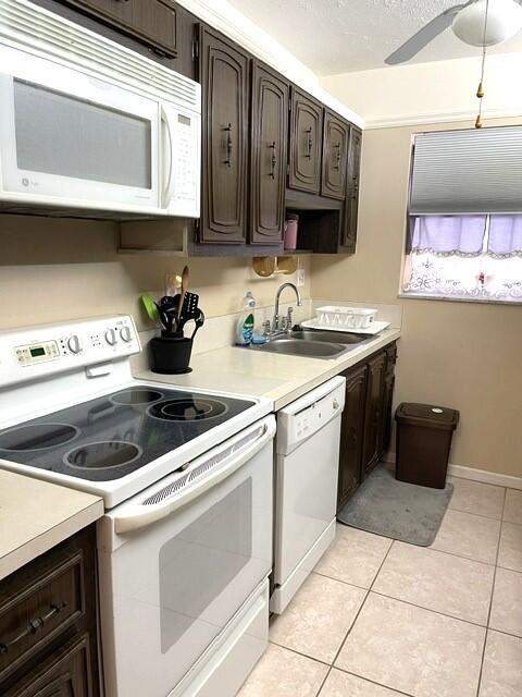 1215 S Drive Way #D, Delray Beach FL - photo 8 of 37