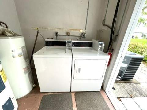 1215 S Drive Way #D, Delray Beach FL - photo 24 of 37