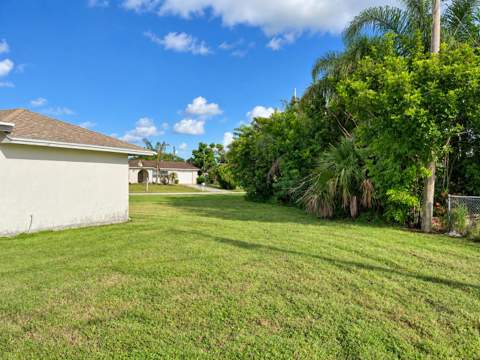 411 SE Sunnydale Lane, Port St. Lucie FL - photo 19 of 20