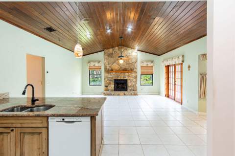 10270 E Tara Boulevard, Boynton Beach FL - photo 14 of 89