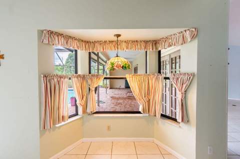 10270 E Tara Boulevard, Boynton Beach FL - photo 18 of 89