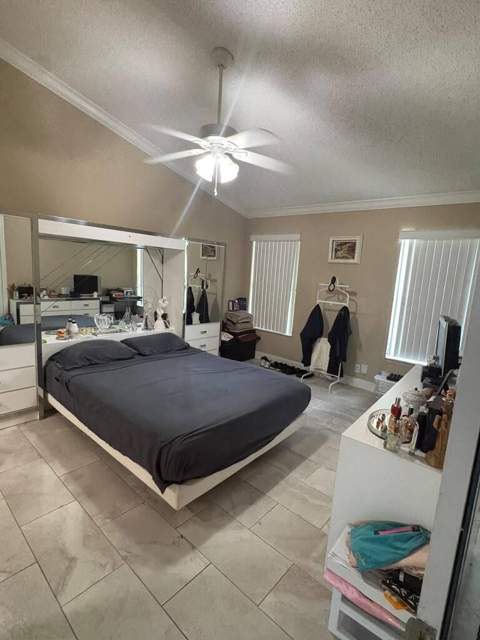 10941 Ladera Lane #B, Boca Raton FL - photo 18 of 36