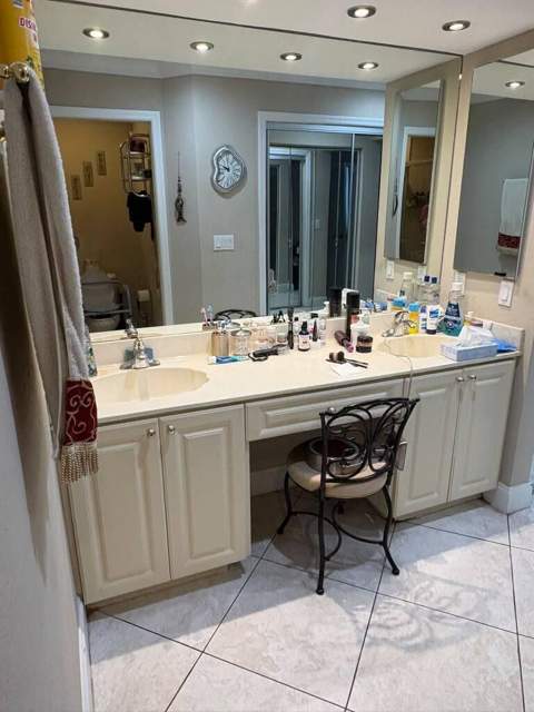 10941 Ladera Lane #B, Boca Raton FL - photo 23 of 36