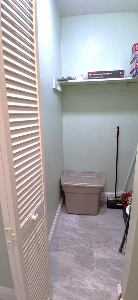 2010 Fillmore Street #303, Hollywood FL - photo 16 of 27