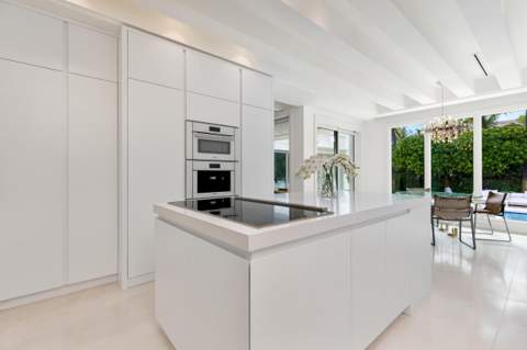 1740 S Ocean Boulevard, Palm Beach FL - photo 16 of 46