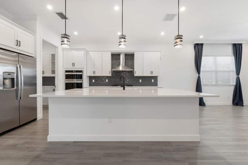 3 bedroom Single Family Residence at 12054 SW Viridian Boulevard, Telaro At Southern Grove Phase 2 And 3, Port St. Lucie — photo 4