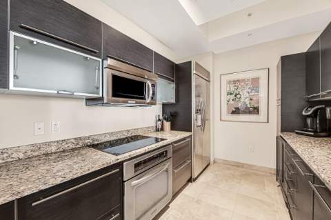 550 Okeechobee Boulevard #Lph-15, West Palm Beach FL - photo 14 of 58