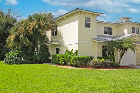 2551 Creekside Drive, Fort Pierce FL - photo 6 of 30