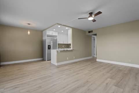 4033 Ellesmere Drive #B, Deerfield Beach FL - photo 14 of 34