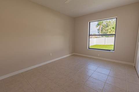 2291 SW Jay Avenue, Port St. Lucie FL - photo 22 of 31