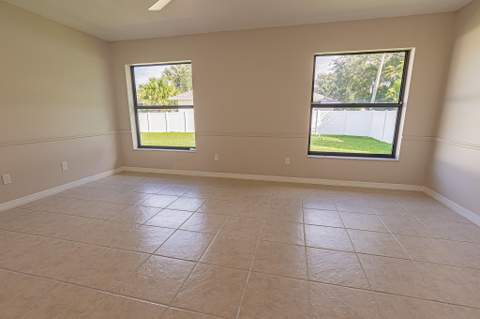 2291 SW Jay Avenue, Port St. Lucie FL - photo 14 of 31