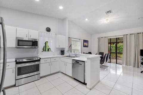 8521 Leeway Lane, Boynton Beach FL - photo 18 of 31