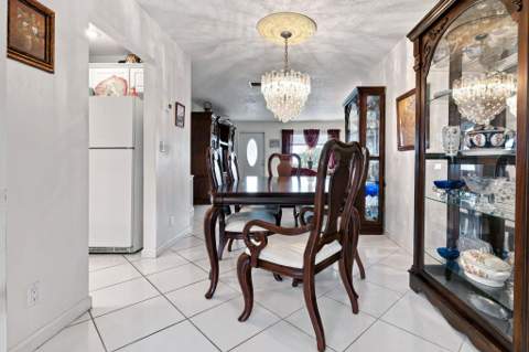 1505 SW 10th Avenue, Boynton Beach FL - photo 7 of 26