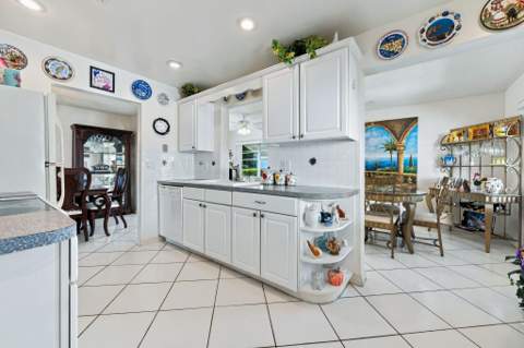 1505 SW 10th Avenue, Boynton Beach FL - photo 14 of 26
