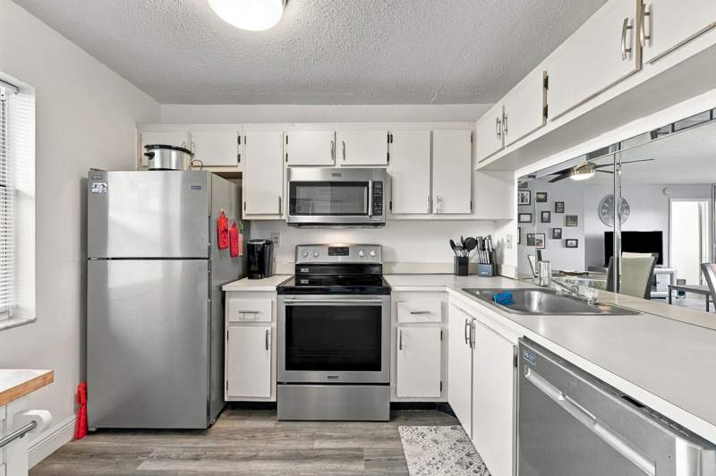 2 bedroom Condominium at 2635 NW 104th Avenue #206, Sunrise Lakes 213 Condo, Sunrise — photo 2