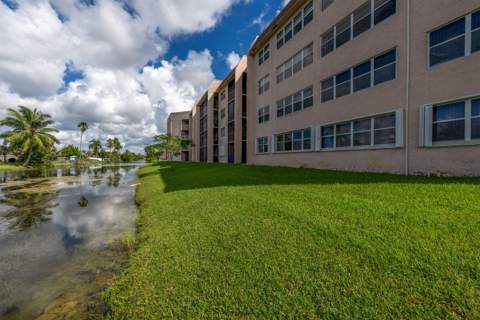 2635 NW 104th Avenue #206, Sunrise FL - photo 15 of 17