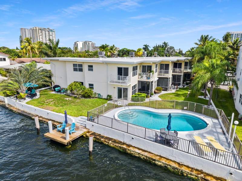 1 bedroom Stock Cooperative at 615 S Riverside Drive #7, Woodcrest Terrace Co-Op, Pompano Beach — photo 2