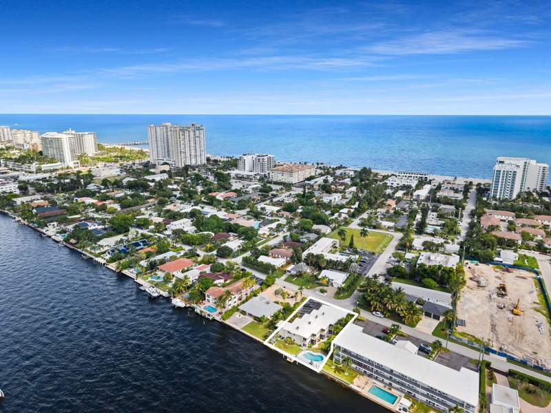 1 bedroom Stock Cooperative at 615 S Riverside Drive #7, Woodcrest Terrace Co-Op, Pompano Beach — photo 3