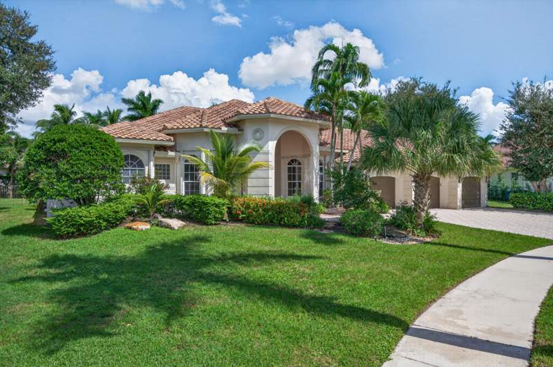6 bedroom Single Family Residence at 2476 Poinciana Lane, Weston Hills Cc- Poinciana, Weston — photo 2