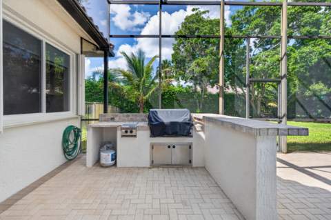 2476 Poinciana Lane, Weston FL - photo 9 of 57