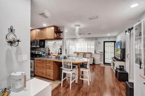2610 NW 74th Avenue, Hollywood FL - photo 10 of 40