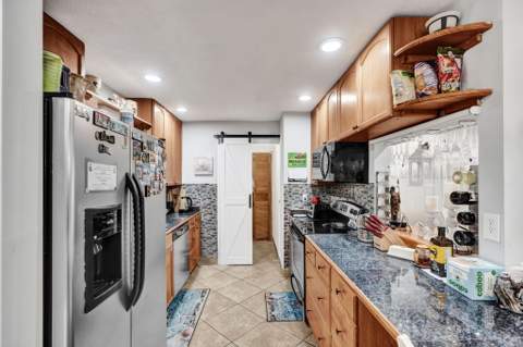 2610 NW 74th Avenue, Hollywood FL - photo 12 of 40