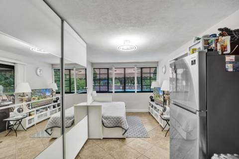 2610 NW 74th Avenue, Hollywood FL - photo 14 of 40