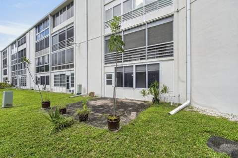 119 Richmond C #119, Deerfield Beach FL - photo 22 of 23
