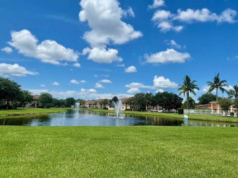 2 bedroom Condominium at 221 SW Palm Drive #104, The Club At St Lucie West, A Condominium, Port St. Lucie — photo 2