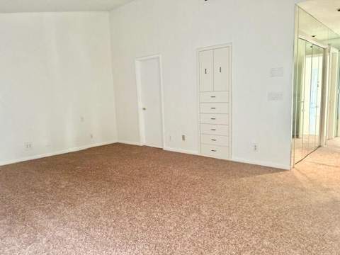 7045 Golf Pointe Circle #7045, Tamarac FL - photo 17 of 33