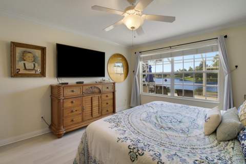 925 Magdalena Road, Palm Beach Gardens FL - photo 12 of 50
