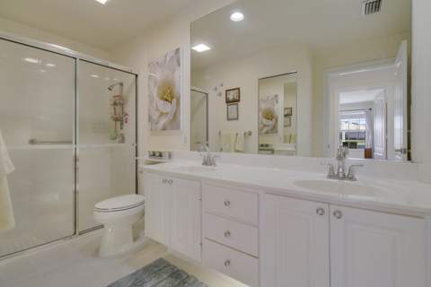 925 Magdalena Road, Palm Beach Gardens FL - photo 13 of 50
