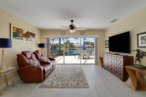 925 Magdalena Road, Palm Beach Gardens FL - photo 16 of 50