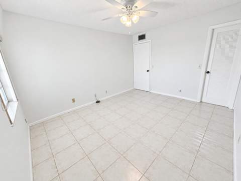 323 Flanders G Drive, Delray Beach FL - photo 21 of 42