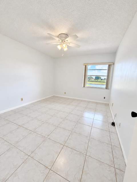 323 Flanders G Drive, Delray Beach FL - photo 23 of 42