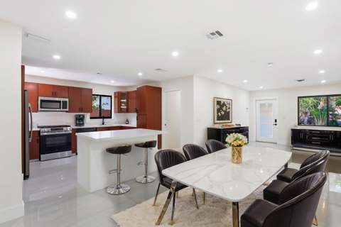 2638 Adams Street, Hollywood FL - photo 9 of 40