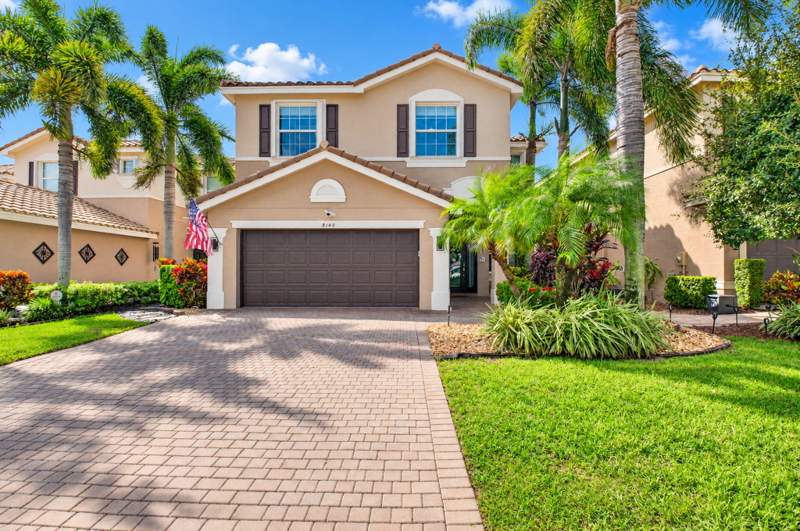 5 bedroom Single Family Residence at 8140 Brigamar Isles Avenue, Trails At Canyon, Boynton Beach — photo 3