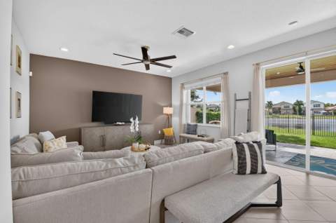 8140 Brigamar Isles Avenue, Boynton Beach FL - photo 12 of 87