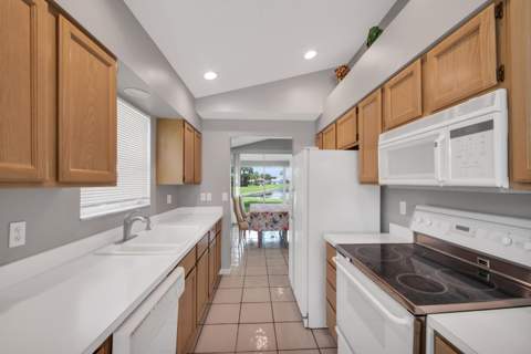 7723 Stirling Bridge Boulevard, Delray Beach FL - photo 8 of 41