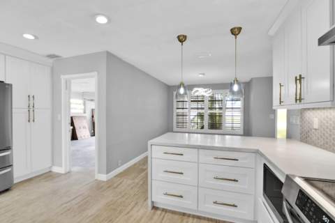 7470 NW 10th Court, Plantation FL - photo 16 of 50