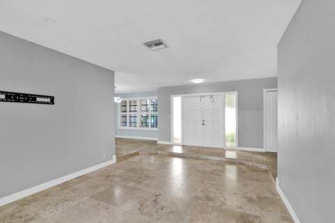 7470 NW 10th Court, Plantation FL - photo 20 of 50