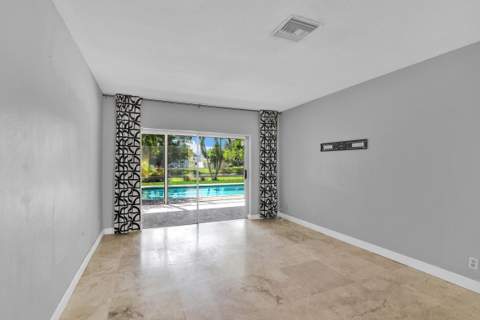 7470 NW 10th Court, Plantation FL - photo 22 of 50