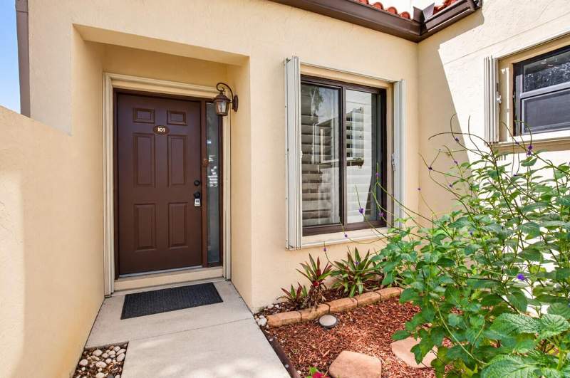 2 bedroom Condominium at 10 Via De Casas Sur #101, South Lake Condo, Boynton Beach — photo 5